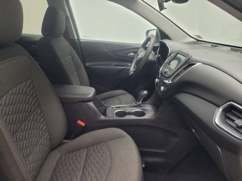 Used 2021 Chevrolet Equinox LT image 21