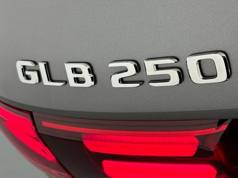 Certified 2026 Mercedes-Benz GLB 250 GLB 250 image 9