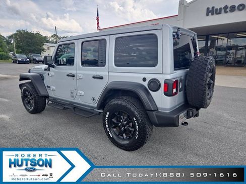 Used 2022 Jeep Wrangler Unlimited Sport AWD/4WD image 8