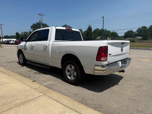 Used 2019 RAM 1500 Classic SLT RWD image 5