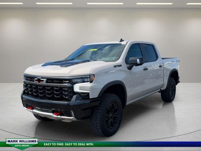 New 2026 Chevrolet Silverado 1500 ZR2 w/ LPO, Dark Essentials Package