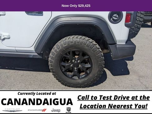 Used 2022 Jeep Wrangler Unlimited Sport image 39