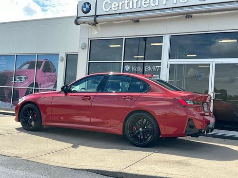 Used 2023 BMW 330i xDrive Sedan w/ M Sport Package AWD/4WD image 7