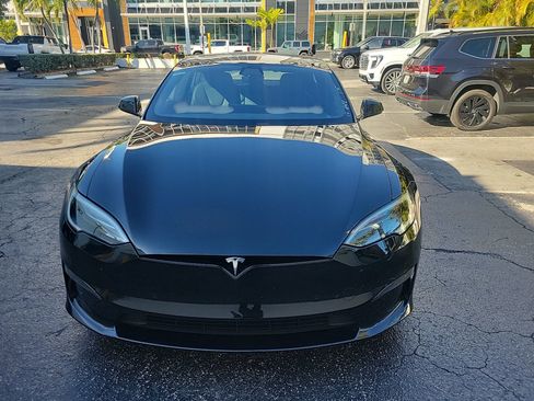 Used 2022 Tesla Model S image 3