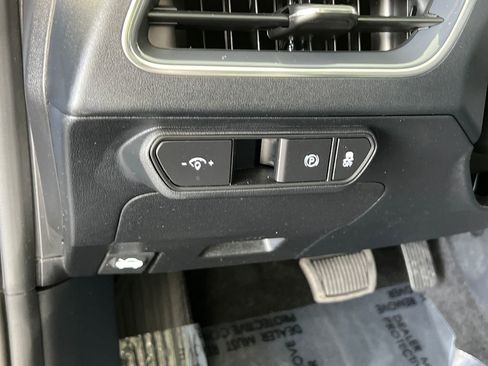 Used 2025 Kia K4 GT-Line w/ GT-Line Premium Package FWD image 33