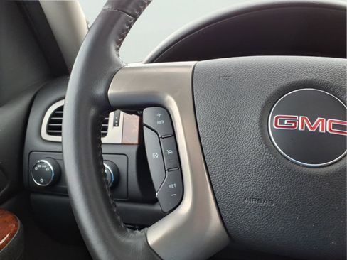 Used 2013 GMC Yukon SLT image 14