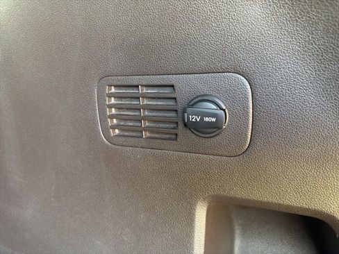 Used 2020 Hyundai Santa Fe SE FWD image 10