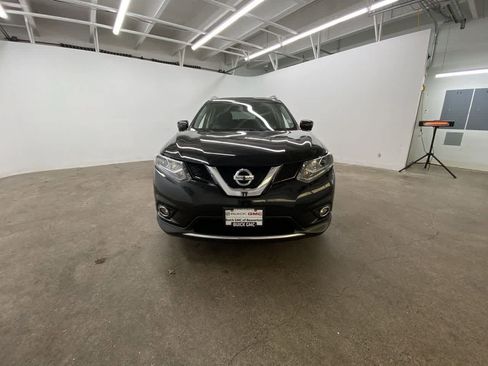 Used 2016 Nissan Rogue SL w/ SL Premium Package FWD image 9