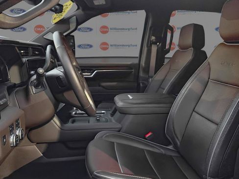 Used 2025 GMC Sierra 2500 Denali w/ Denali Reserve Package image 7