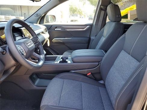 New 2026 GMC Acadia Elevation image 19