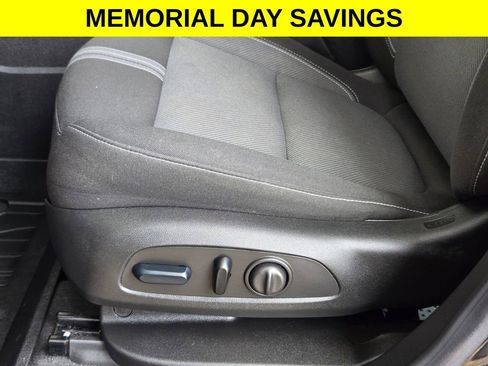 Used 2024 Chevrolet Blazer LT w/ Convenience Package FWD image 10