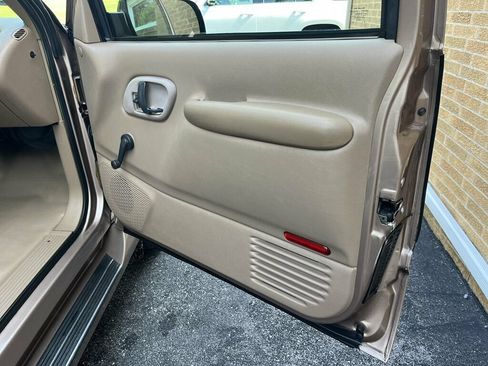 Used 1995 Chevrolet Silverado 1500 4x4 Regular Cab image 42