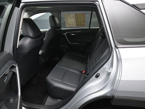 Certified 2025 Toyota RAV4 XLE Premium image 31