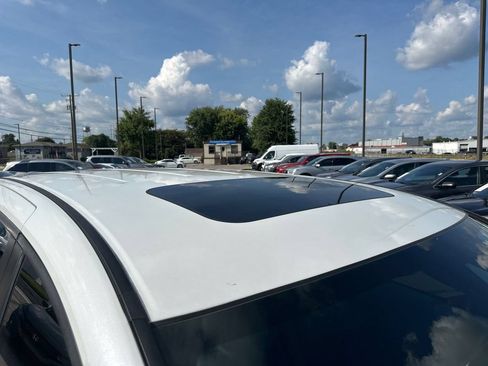Used 2022 Honda Odyssey EX-L image 25