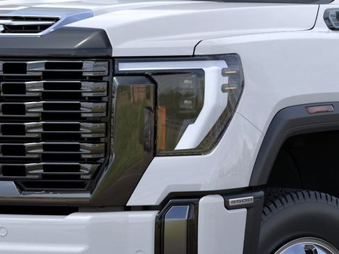 New 2026 GMC Sierra 3500 Denali Ultimate w/ LPO, Black Badging Package image 10