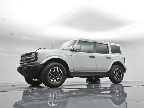 New 2026 Ford Bronco Outer Banks AWD/4WD image 48