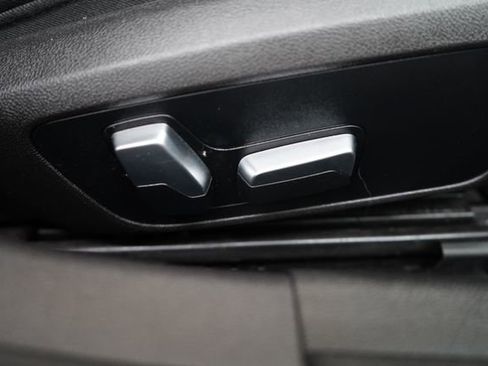 Used 2023 BMW 330e xDrive w/ Premium Package AWD/4WD image 70