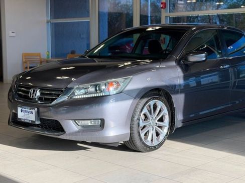 Used 2013 Honda Accord Sport image 3