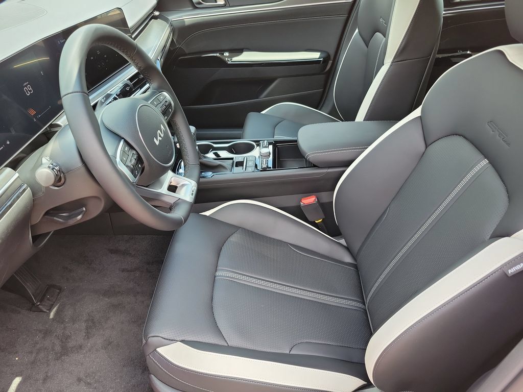 New 2026 Kia K5 GT-Line FWD image 9