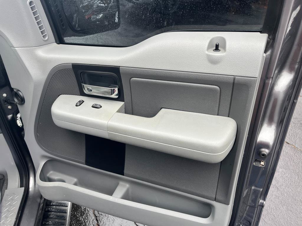 Used 2008 Ford F150 XLT AWD/4WD image 25