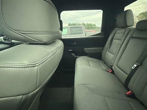 Used 2025 Toyota Tundra Limited w/ TRD Off-Road Package image 4