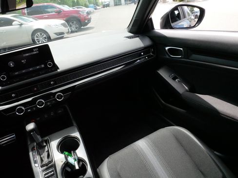 Used 2026 Honda Civic Sport image 11