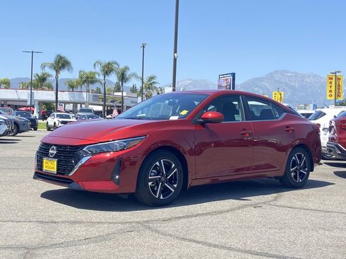 New 2025 Nissan Sentra SV image 7