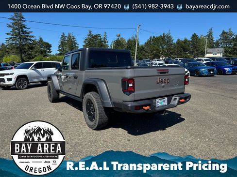 Used 2021 Jeep Gladiator Mojave AWD/4WD image 7