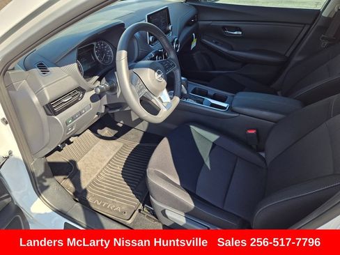Used 2025 Nissan Sentra SV w/ All-Weather Package FWD image 17