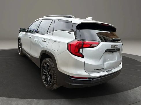 Used 2021 GMC Terrain SLT w/ Infotainment Package II AWD/4WD image 7