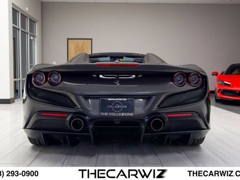 Used 2022 Ferrari F8 Tributo RWD image 26