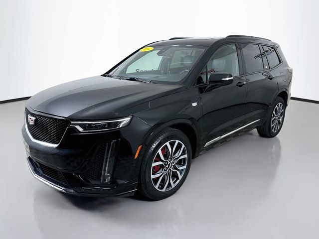Used 2024 Cadillac XT6 Sport w/ Platinum Package AWD/4WD image 3