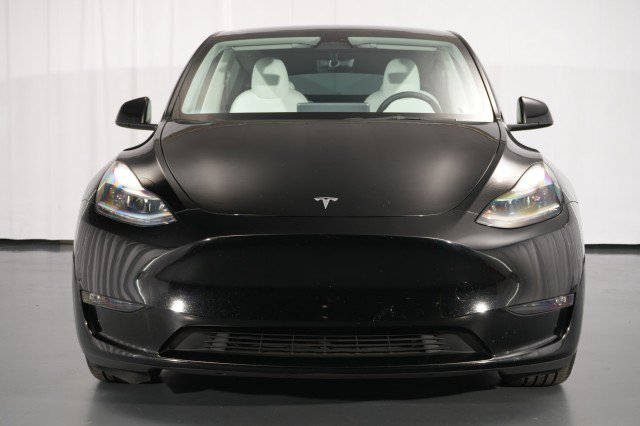 Used 2023 Tesla Model Y Performance AWD/4WD image 5