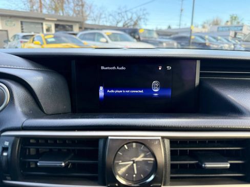 Used 2017 Lexus IS 300 AWD w/ Premium Package image 32
