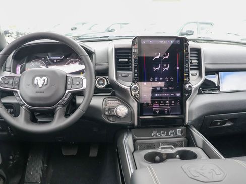 New 2026 RAM 1500 Laramie AWD/4WD image 17