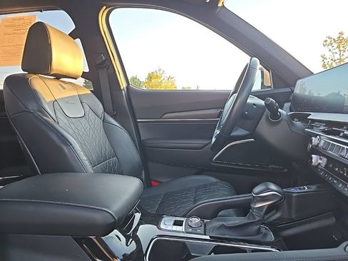 Certified 2023 Kia Telluride SX Prestige X-Line AWD/4WD image 36