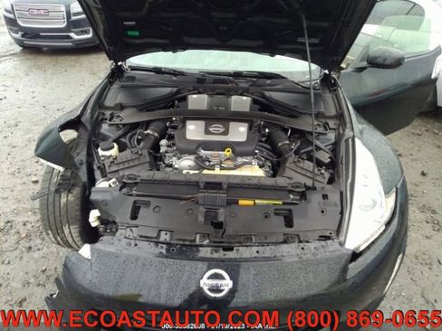Used 2017 Nissan 370Z Coupe image 5