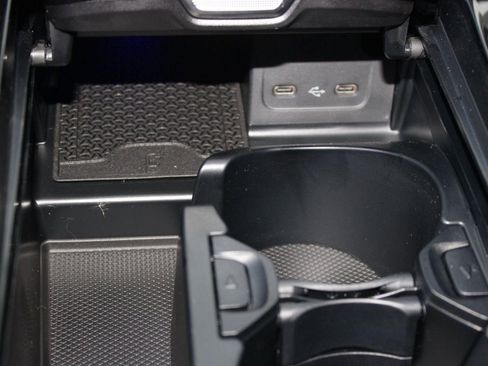 New 2026 Mercedes-Benz C 300 Sedan image 24