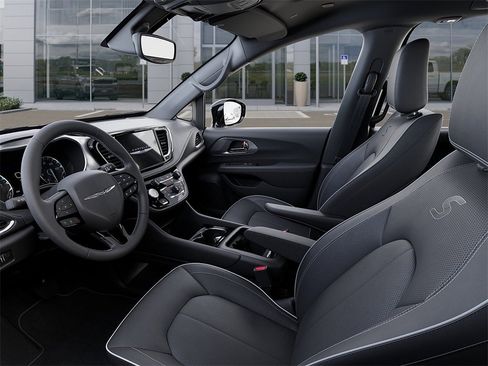 New 2026 Chrysler Pacifica Limited w/ S Appearance Package image 22