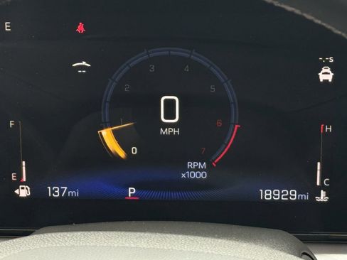 Used 2025 Chevrolet Trax LT w/ Driver Confidence Package FWD image 16