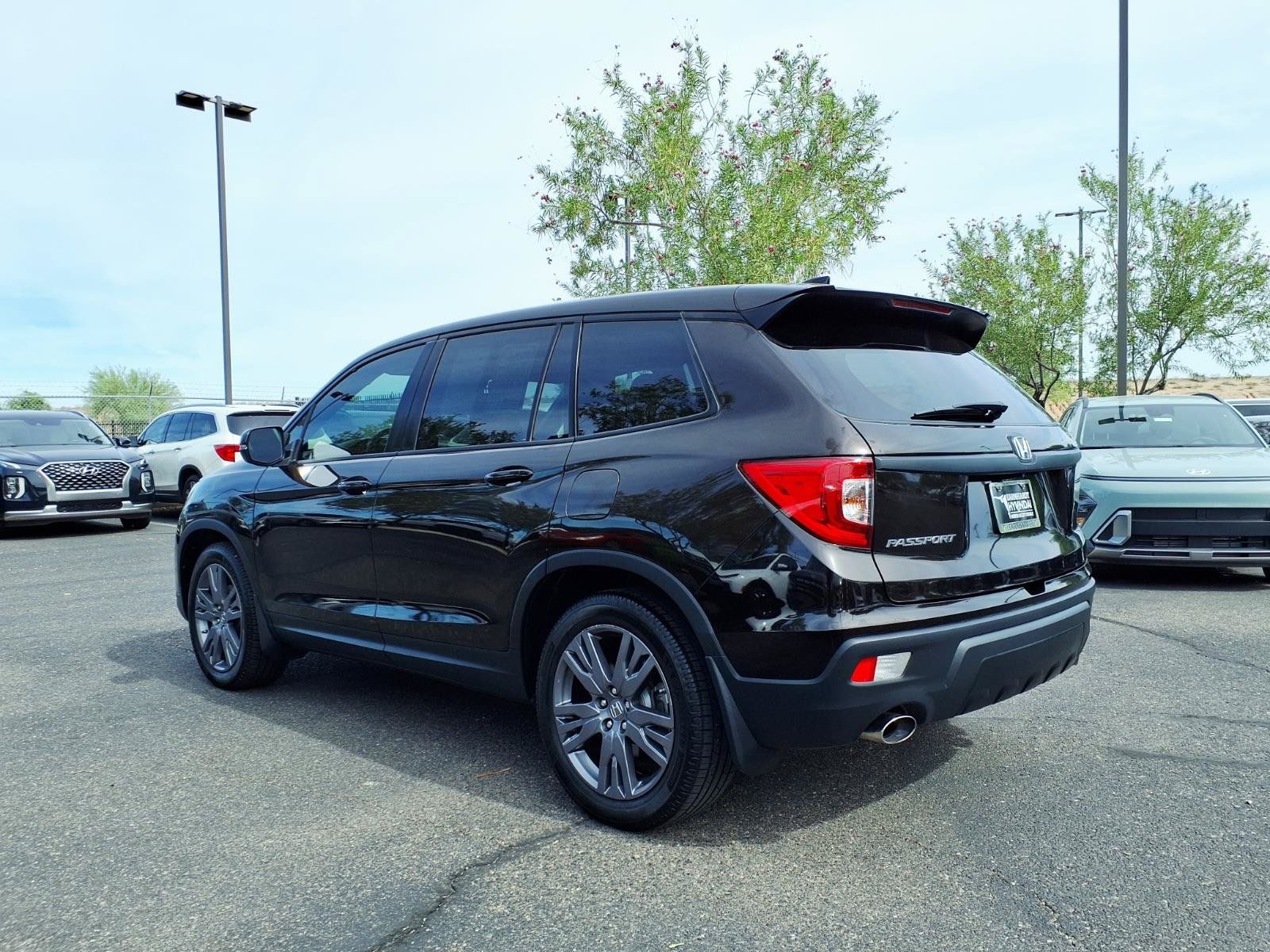 Used 2019 Honda Passport EX-L image 3