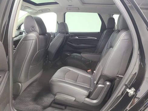 Used 2020 Buick Enclave Avenir w/ Avenir Technology Package AWD/4WD image 20