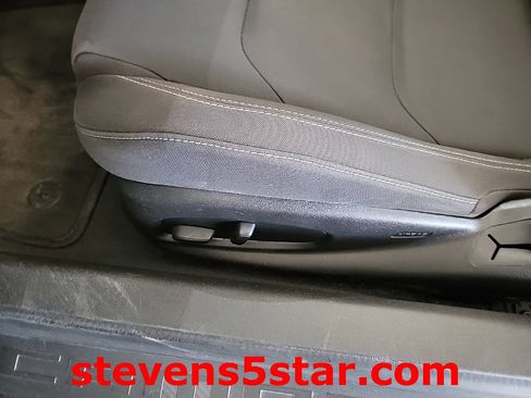 Used 2018 Chevrolet Camaro SS image 17