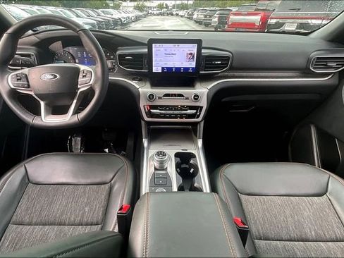 Used 2024 Ford Explorer Timberline w/ Timberline Technology Package image 7