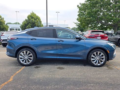New 2026 Buick Envista Avenir FWD image 7