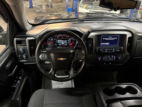 Used 2017 Chevrolet Silverado 1500 LT w/ All Star Edition image 18