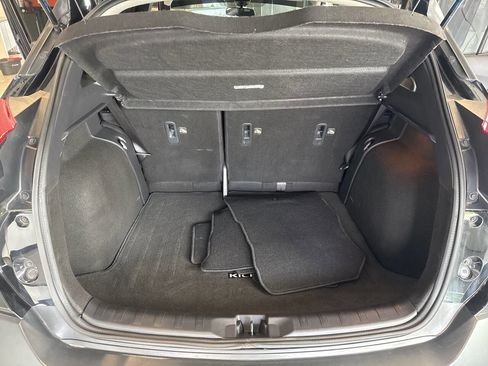 Used 2020 Nissan Kicks SV FWD image 28