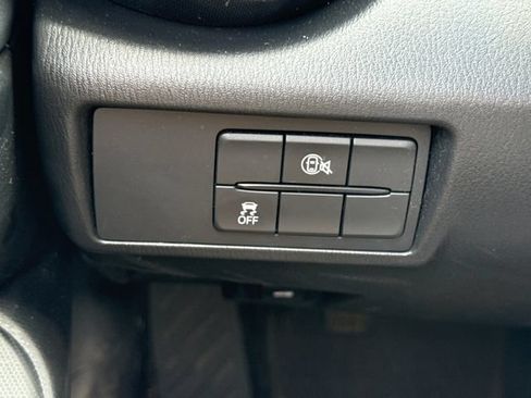 Used 2024 MAZDA MX-5 Miata Sport RWD image 24
