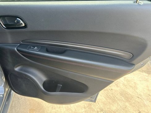 Used 2023 Dodge Durango GT RWD image 14