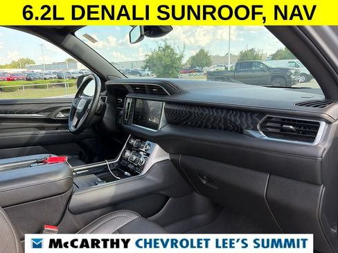 Used 2023 GMC Yukon Denali AWD/4WD image 29